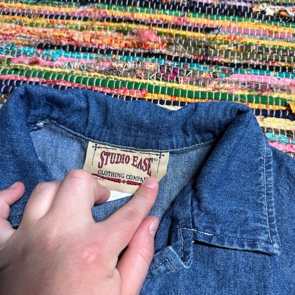 Vintage Studio East Denim Vest – Daisy Buttons – Size 6 - Picture 2 of 6